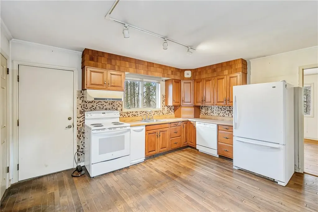 461 E Mountain Road S Cold Spring NY 10516