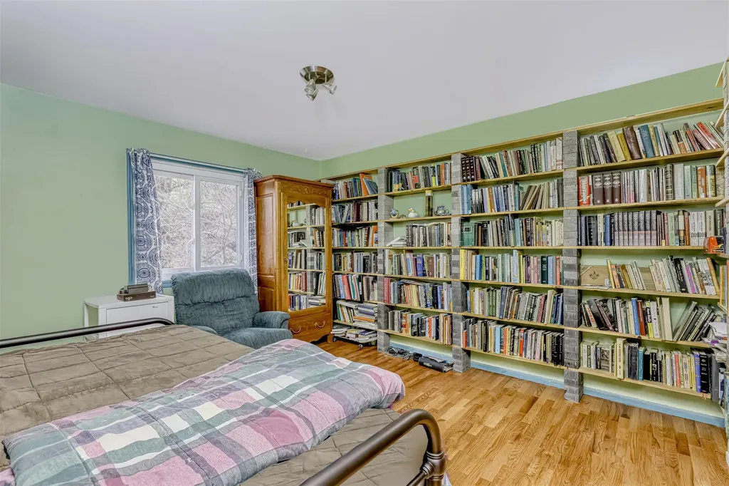 23 Landau Lane Spring Valley NY 10977