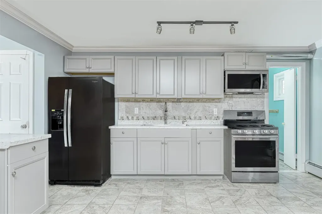 23 Landau Lane Spring Valley NY 10977