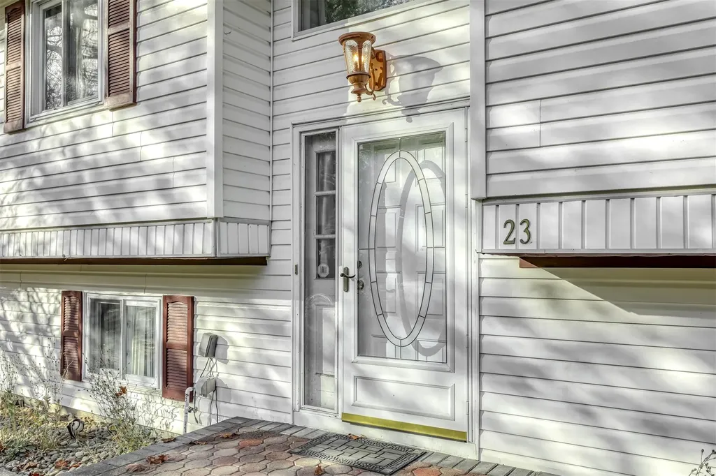 23 Landau Lane Spring Valley NY 10977