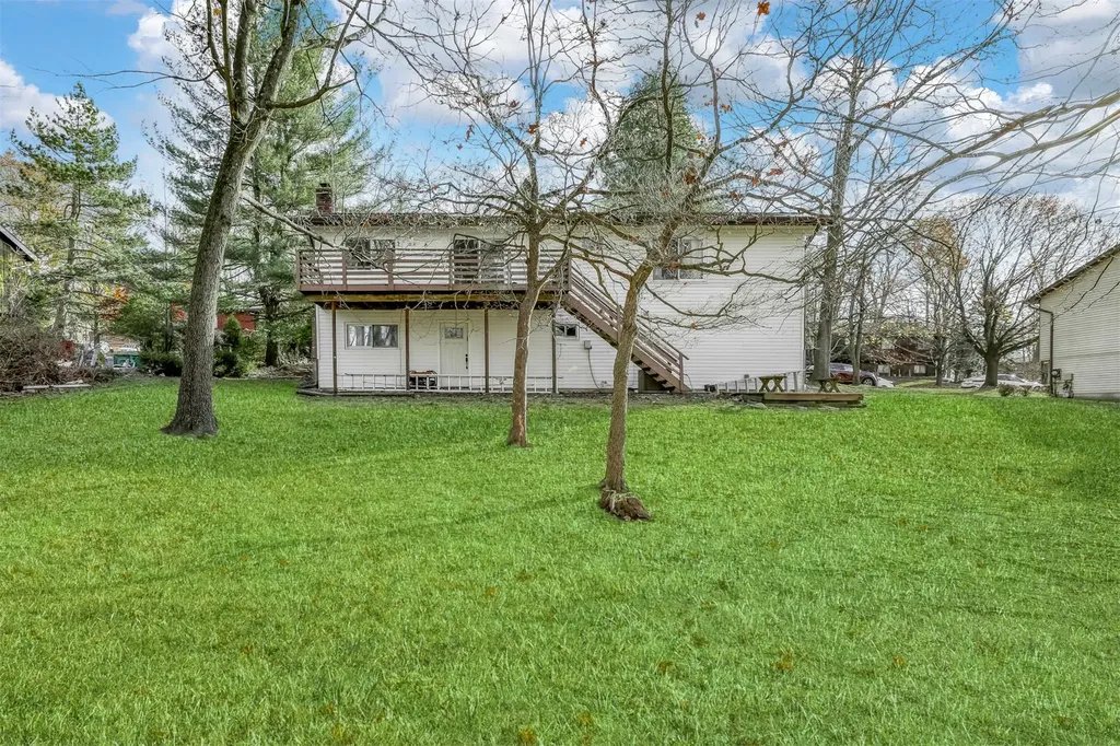 23 Landau Lane Spring Valley NY 10977