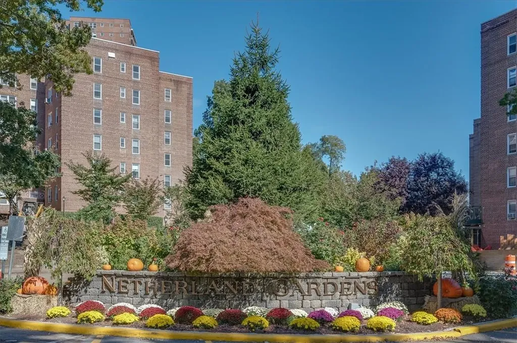 5614 Netherland Avenue Bronx NY 10471
