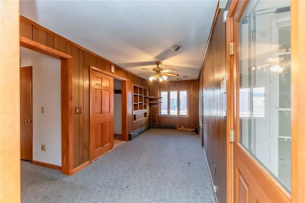 2084 Route 32 Saugerties NY 12477