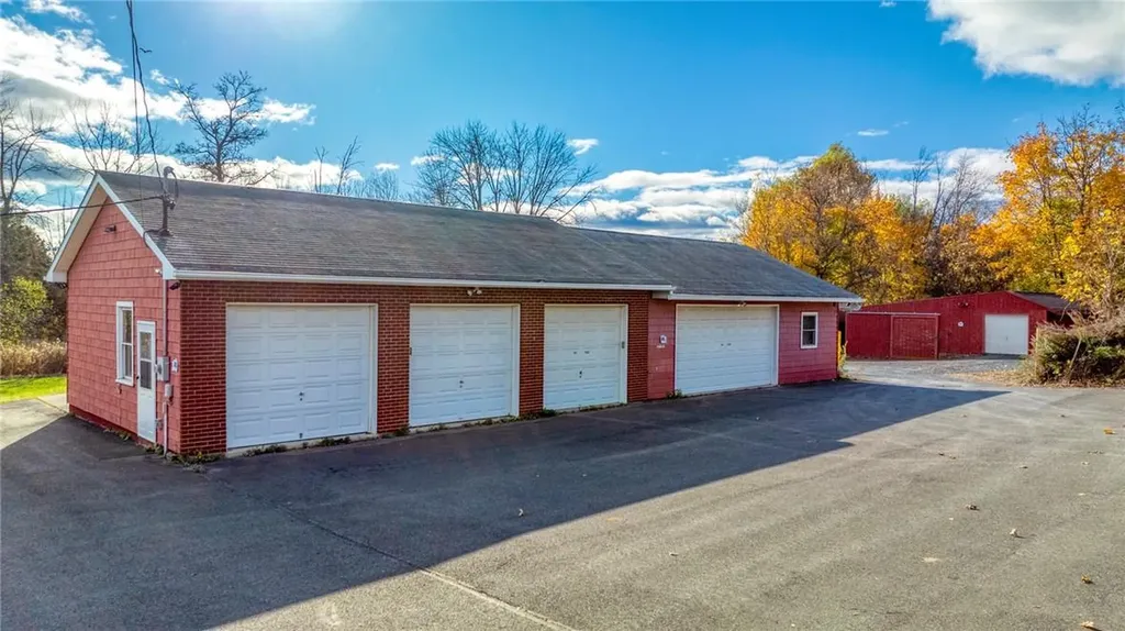 2084 Route 32 Saugerties NY 12477