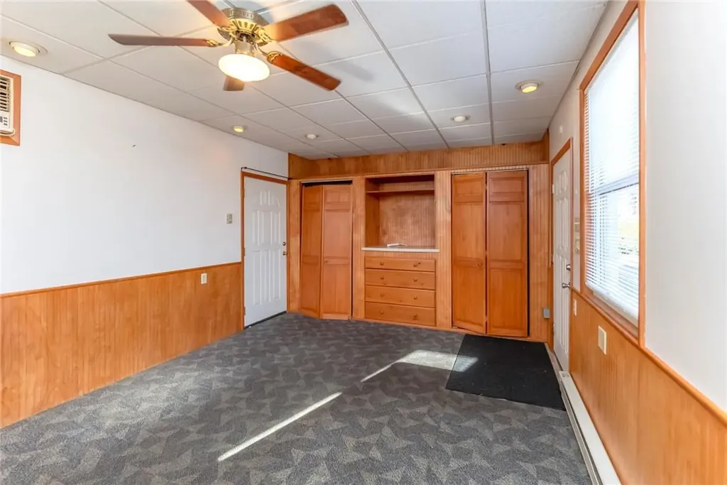 2084 Route 32 Saugerties NY 12477