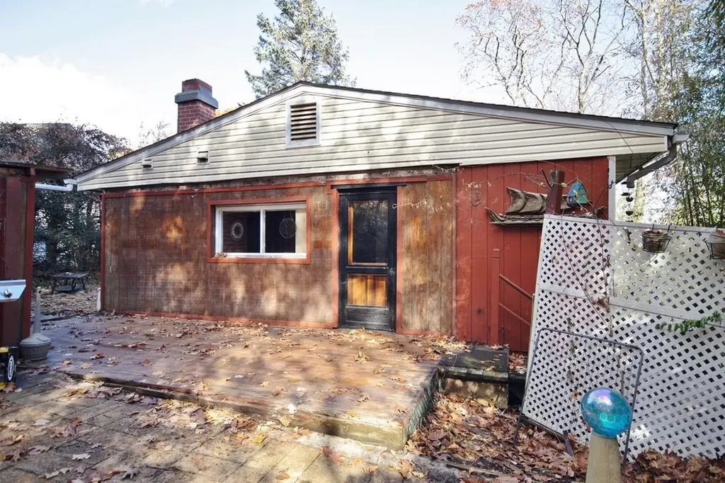40 Mckinley Avenue Valhalla NY 10595