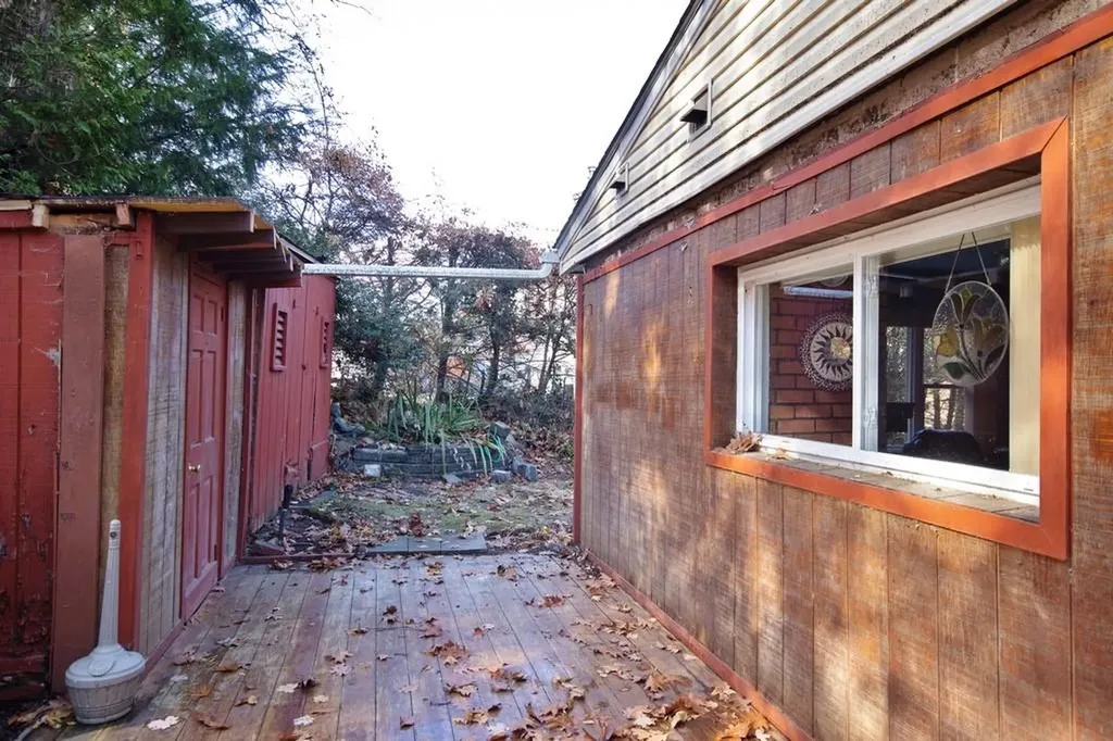 40 Mckinley Avenue Valhalla NY 10595