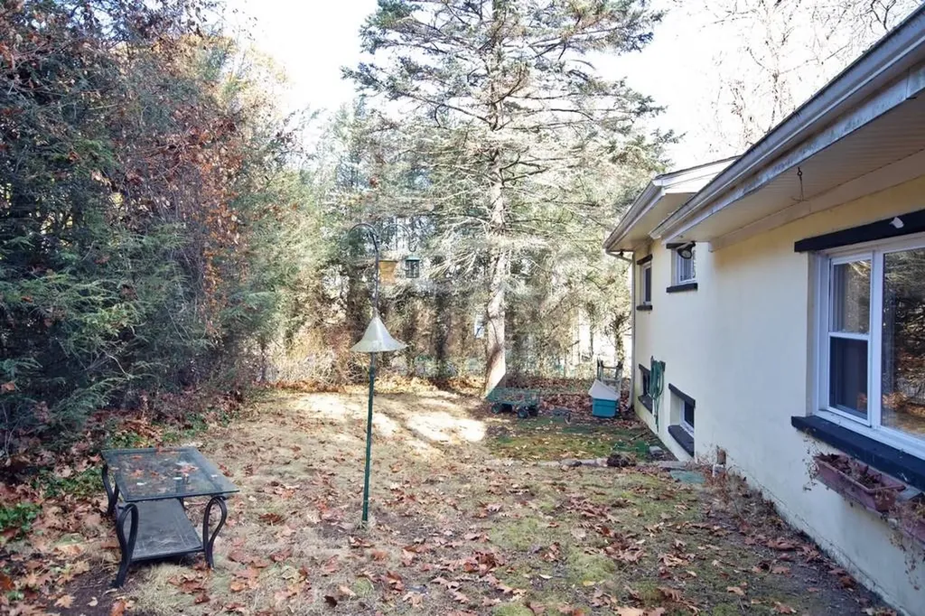 40 Mckinley Avenue Valhalla NY 10595