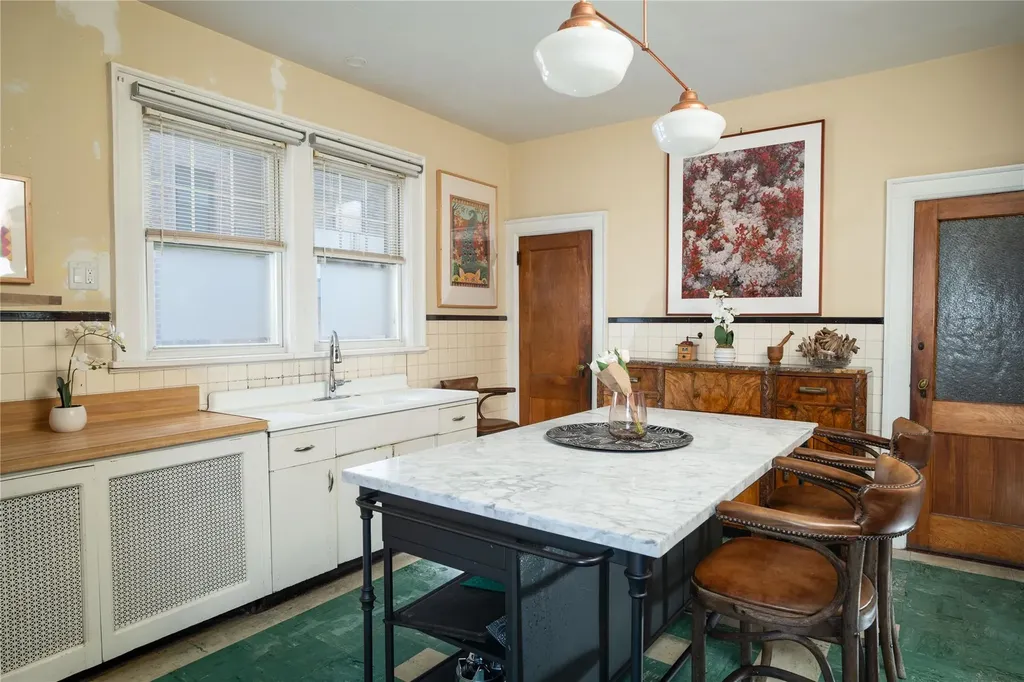 133 Valentine Lane Yonkers NY 10705