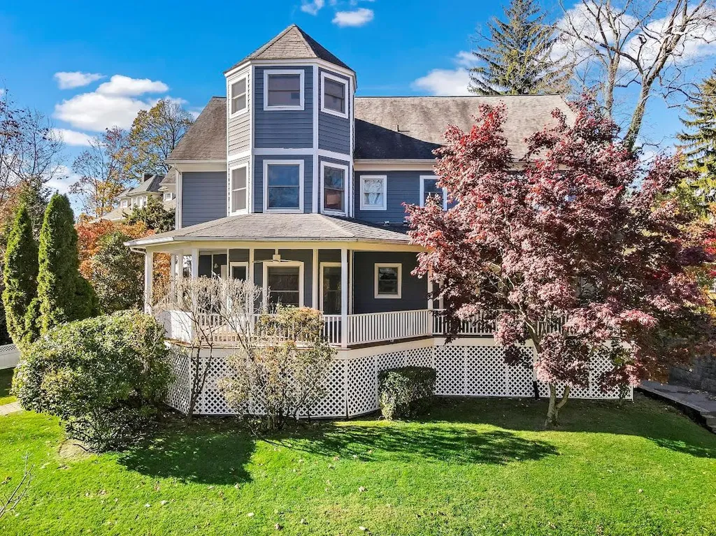 147 Montgomery Circle New Rochelle NY 10804