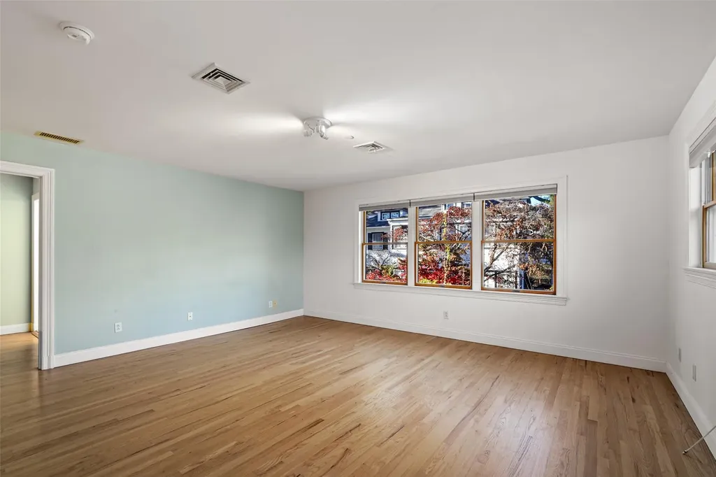 147 Montgomery Circle New Rochelle NY 10804