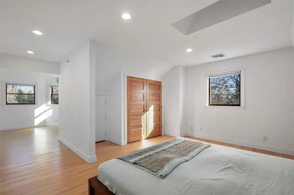 147 Montgomery Circle New Rochelle NY 10804
