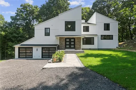43 Rock Gate Farm Road Bedford NY 10549