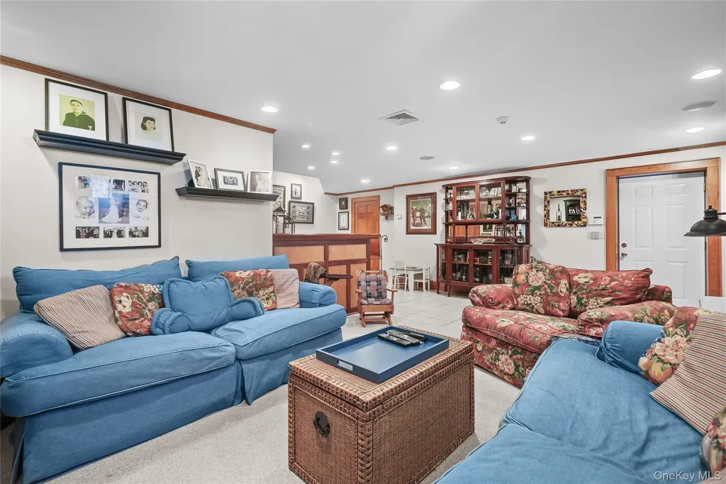 39 Park Circle White Plains NY 10603