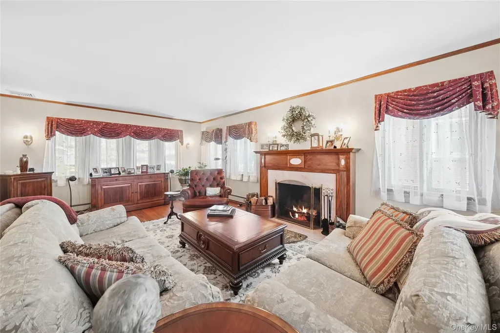 39 Park Circle White Plains NY 10603
