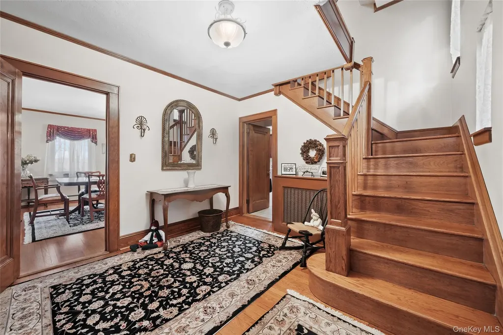 39 Park Circle White Plains NY 10603