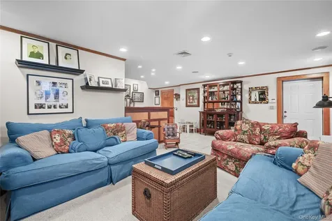39 Park Circle White Plains NY 10603