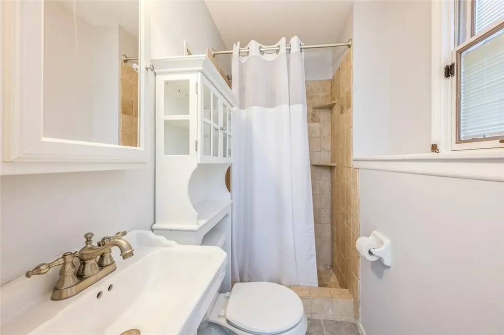 88 Davenport Road Yonkers NY 10710