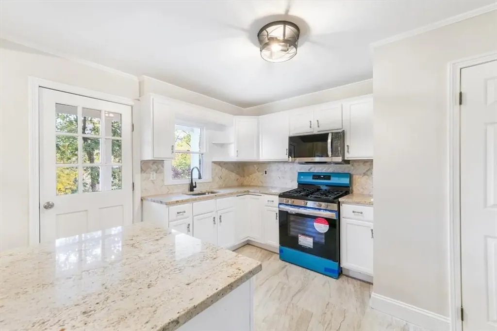 31 Davis Street Beacon NY 12508