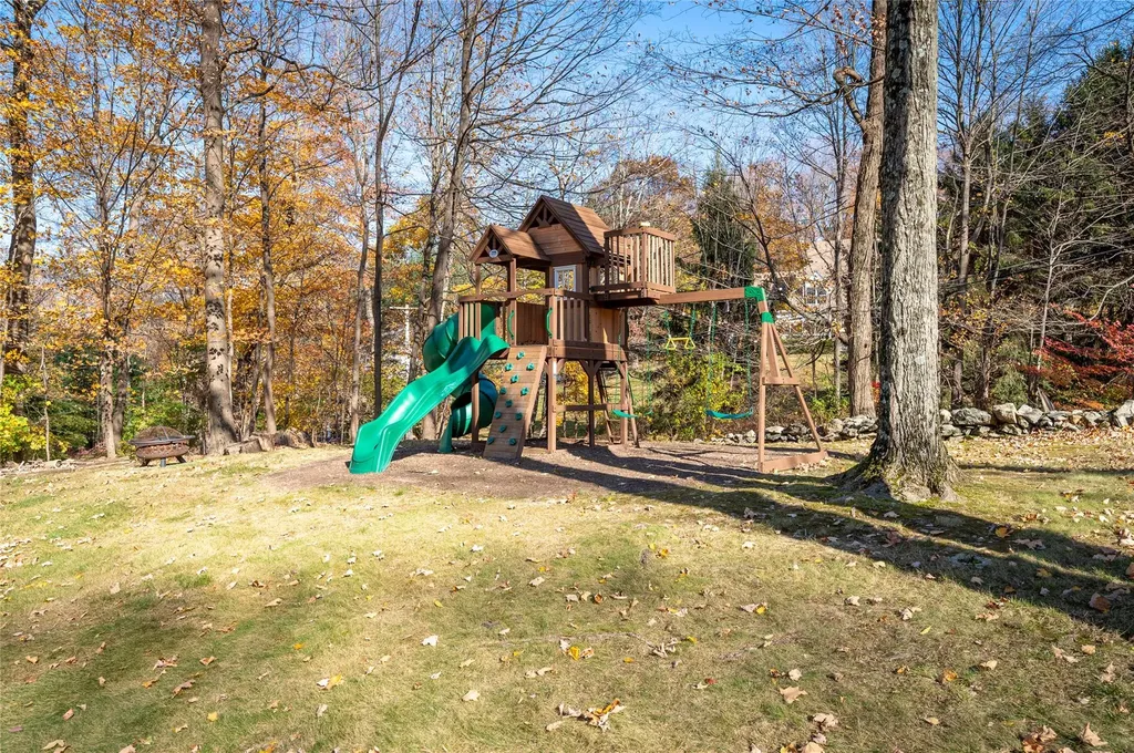 2 Cedar Lane Chappaqua NY 10514