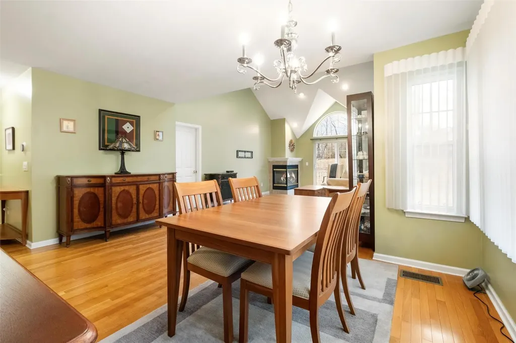 51 Roma Orchard Road Peekskill NY 10566