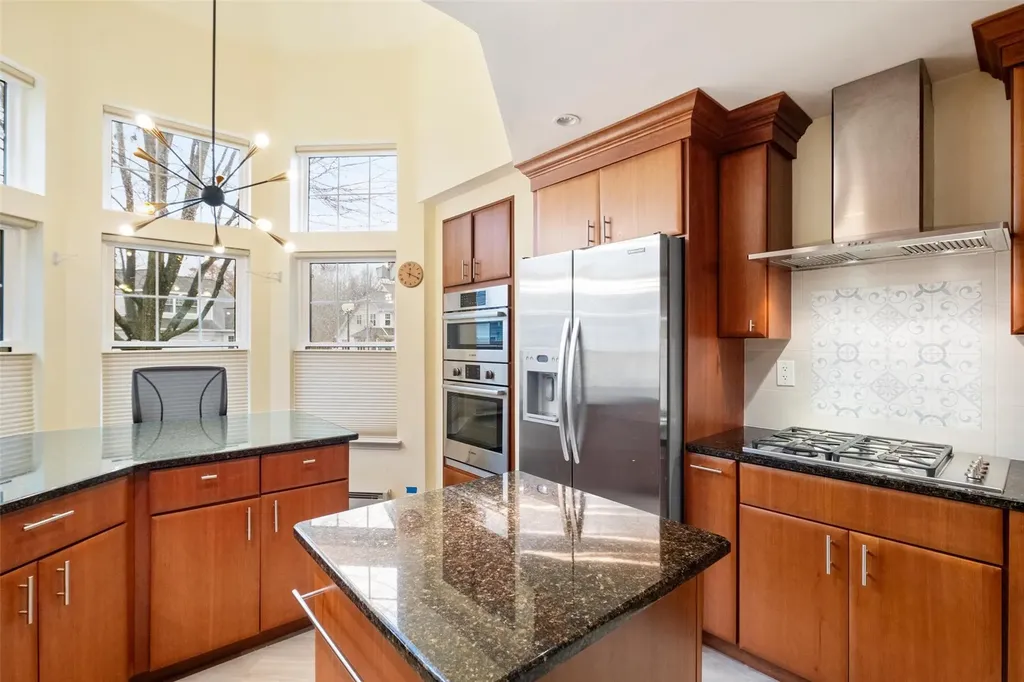 51 Roma Orchard Road Peekskill NY 10566