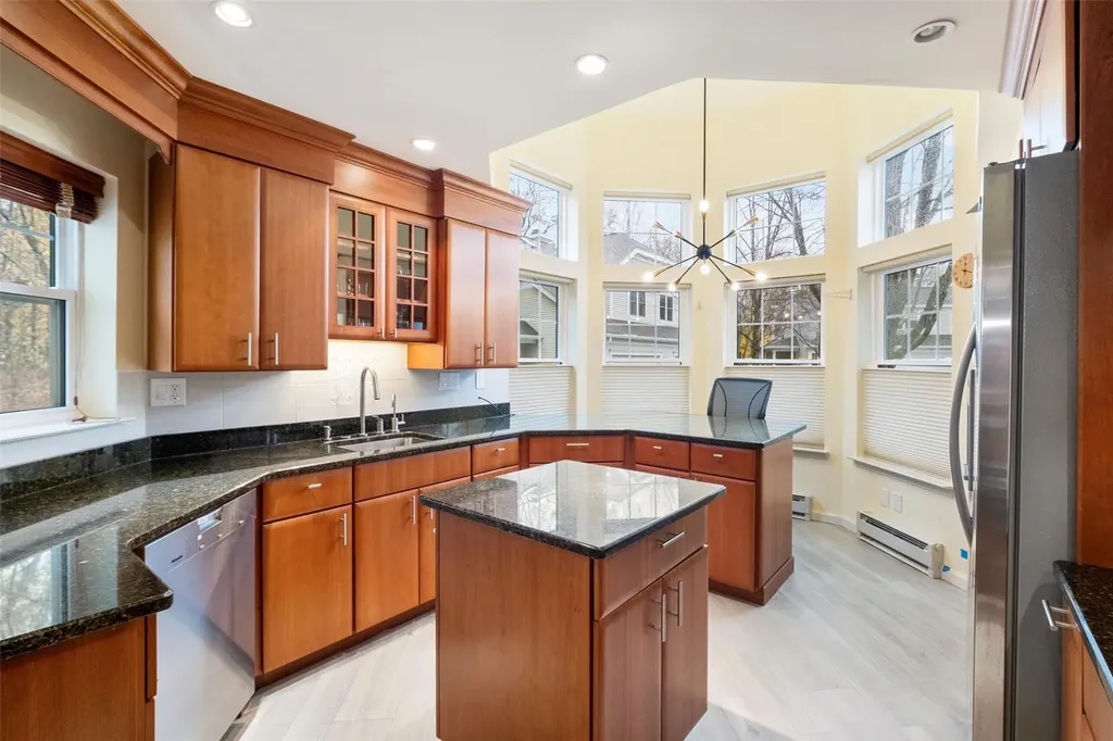 51 Roma Orchard Road Peekskill NY 10566