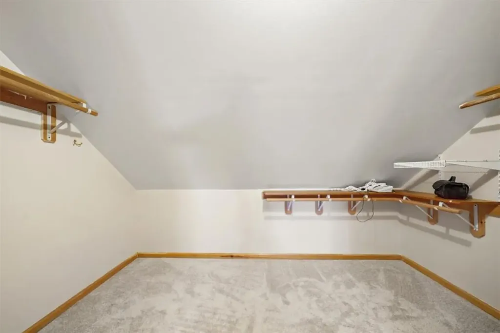 4 Cedar Trail Monroe NY 10950
