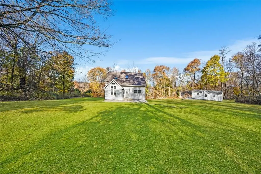 4 Cedar Trail Monroe NY 10950