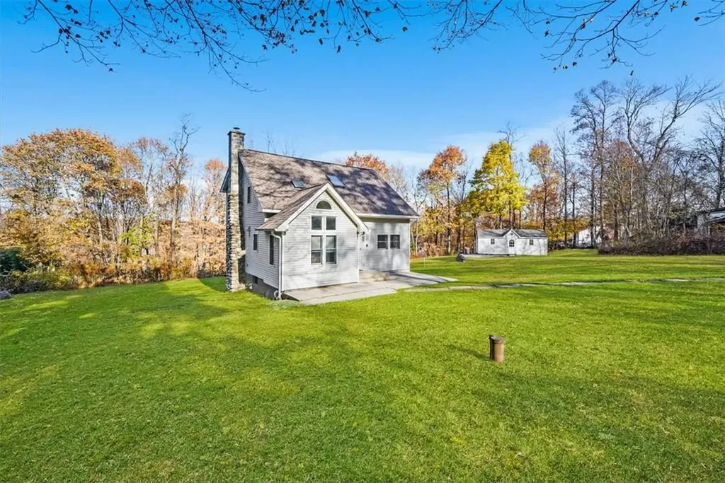 4 Cedar Trail Monroe NY 10950