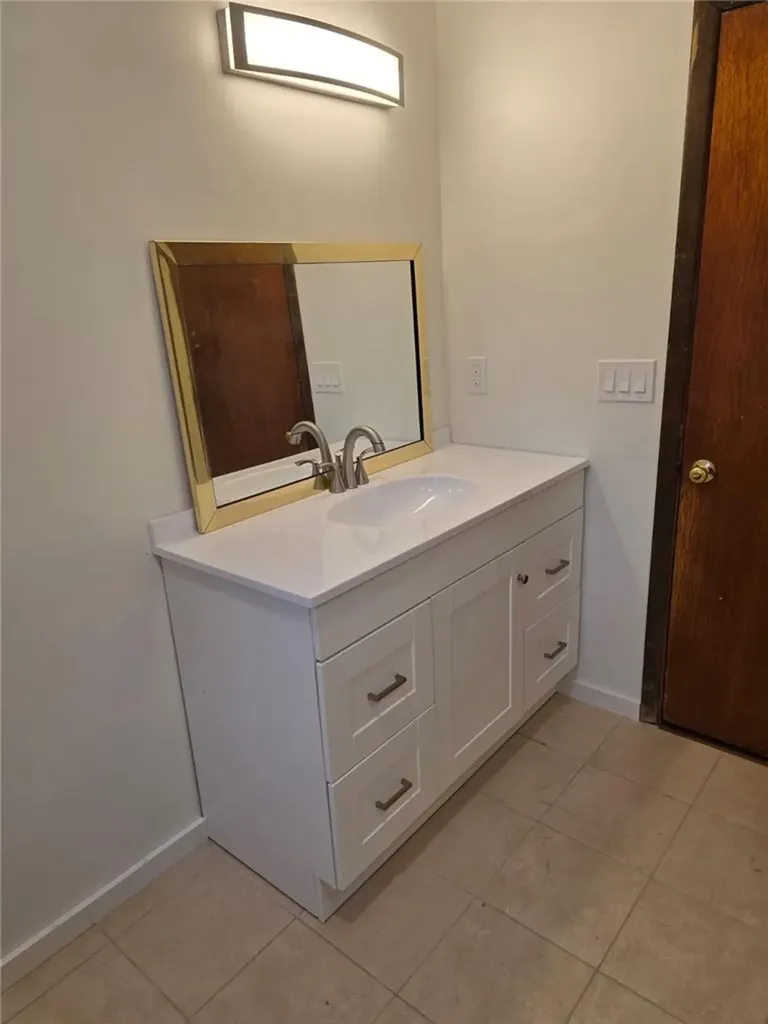 16 Pineview Road West Nyack NY 10994