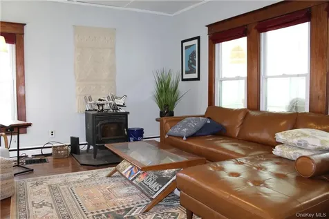 6154 Route 9h Claverack NY 12513