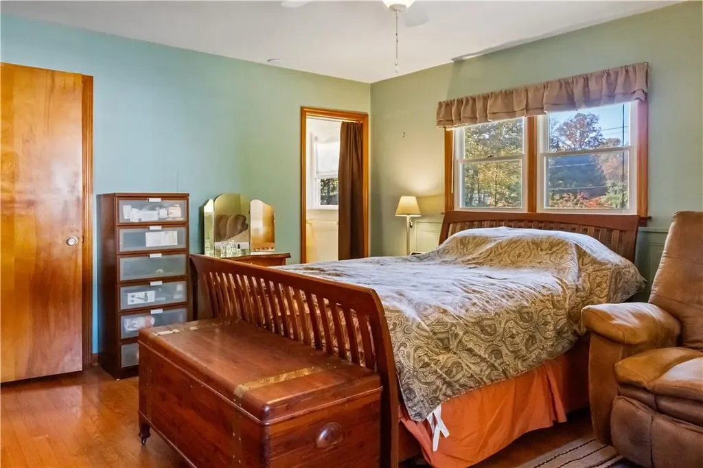 77 Round Hill Road Poughkeepsie NY 12603