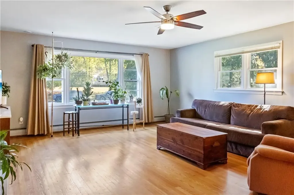 77 Round Hill Road Poughkeepsie NY 12603