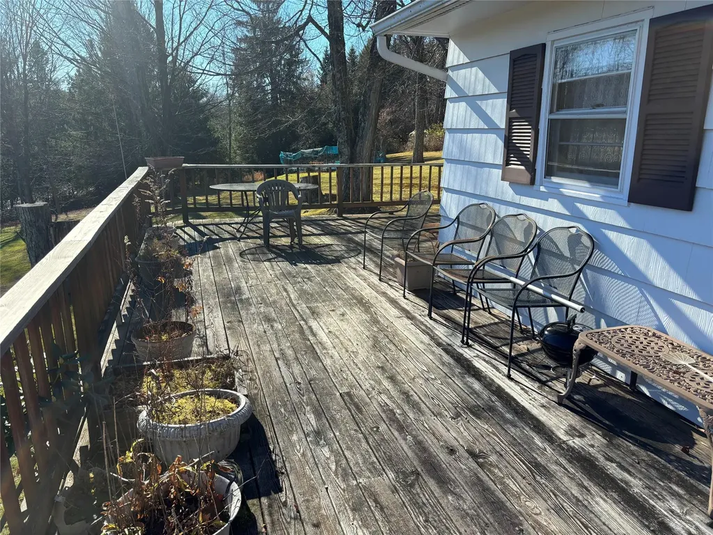 7003 State Route 42 Woodbourne NY 12788
