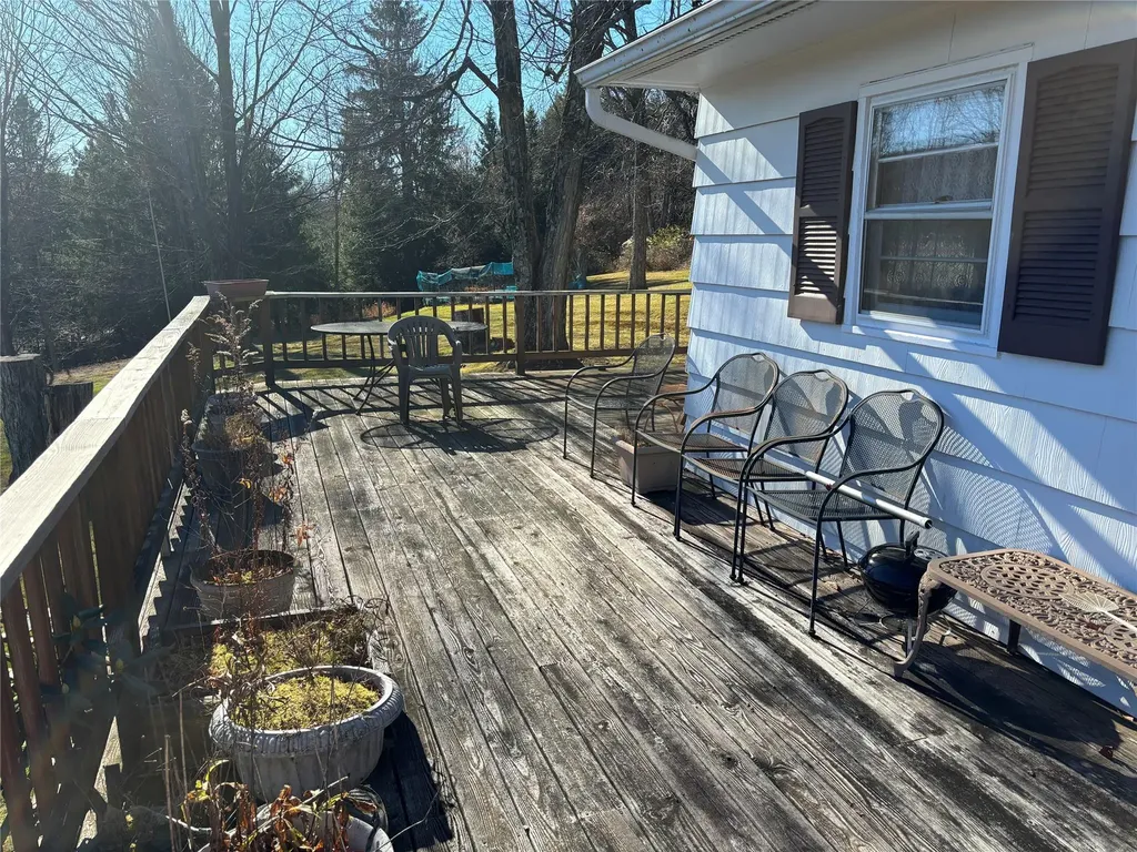 7003 State Route 42 Woodbourne NY 12788