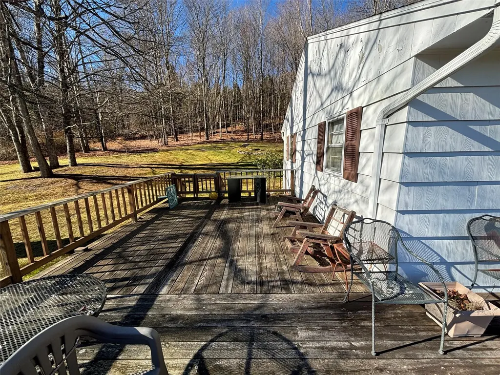 7003 State Route 42 Woodbourne NY 12788