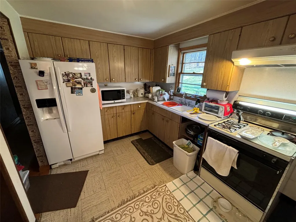 7003 State Route 42 Woodbourne NY 12788