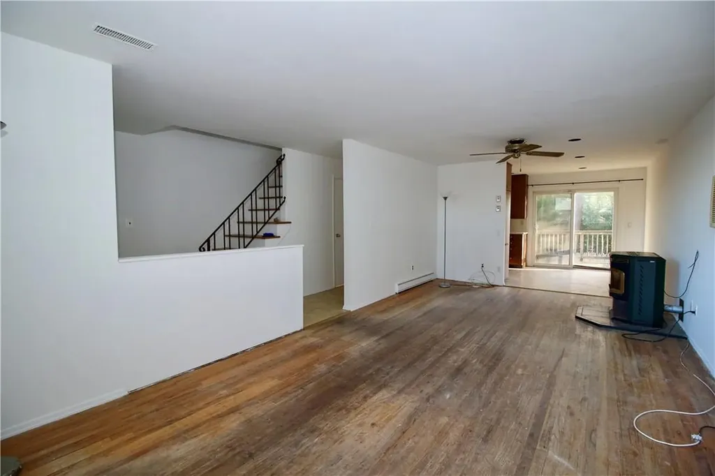 637 Kissam Road Peekskill NY 10566