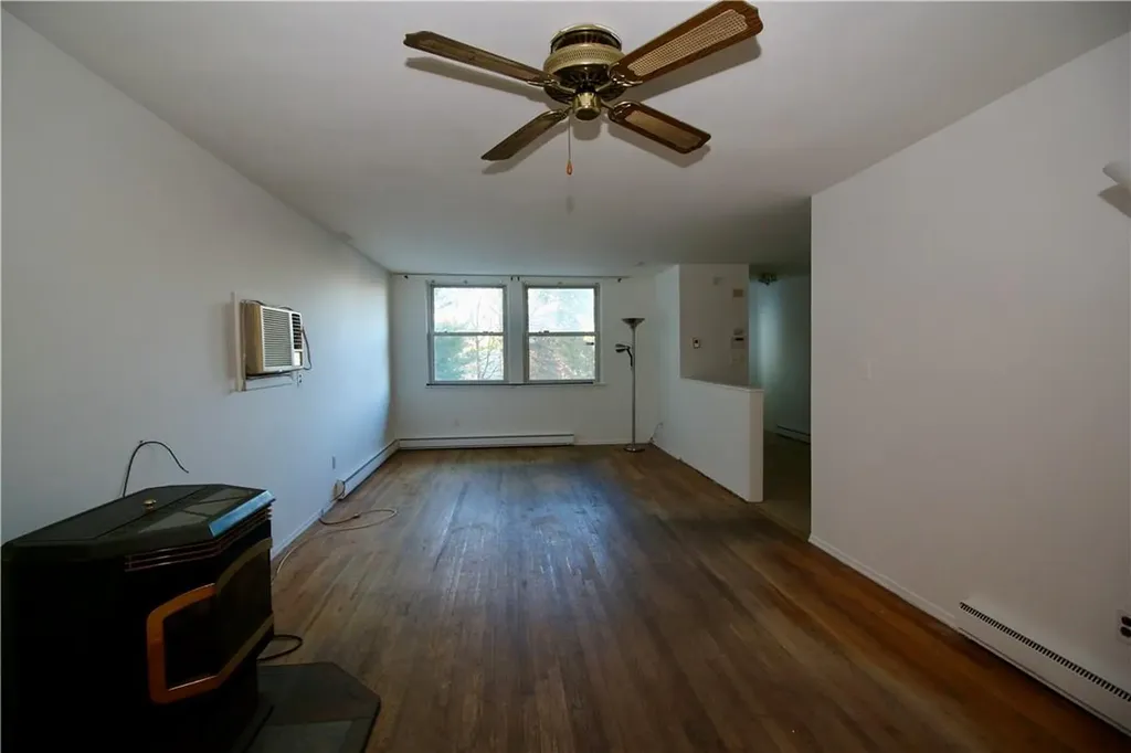 637 Kissam Road Peekskill NY 10566