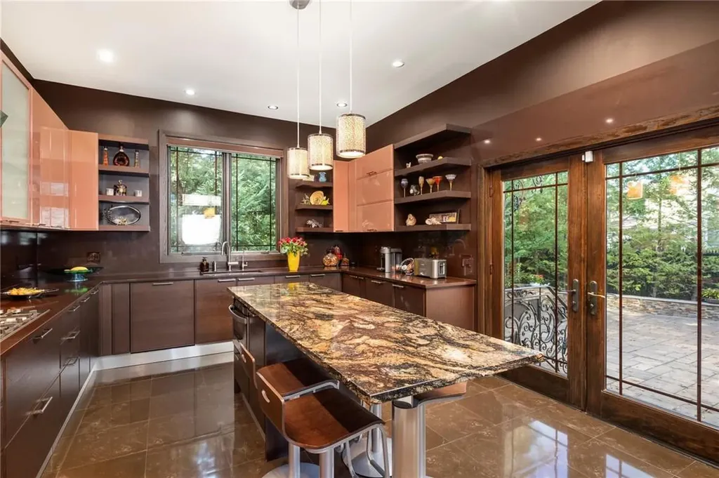 795 Kearny Drive Valley Stream NY 11581