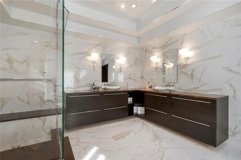 795 Kearny Drive Valley Stream NY 11581