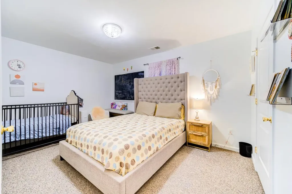20 Avoncroft Lane Middletown NY 10940