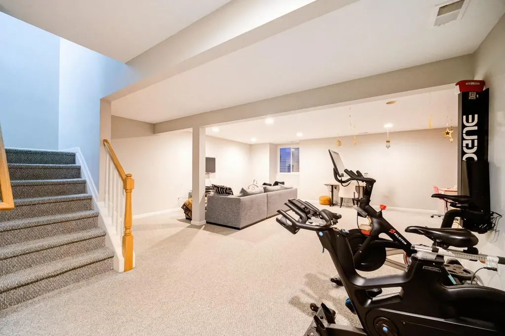 20 Avoncroft Lane Middletown NY 10940
