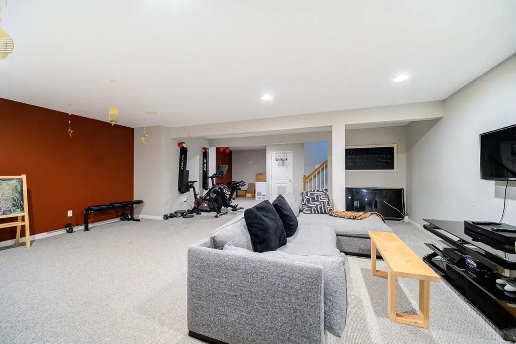 20 Avoncroft Lane Middletown NY 10940