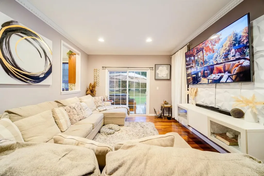 20 Avoncroft Lane Middletown NY 10940