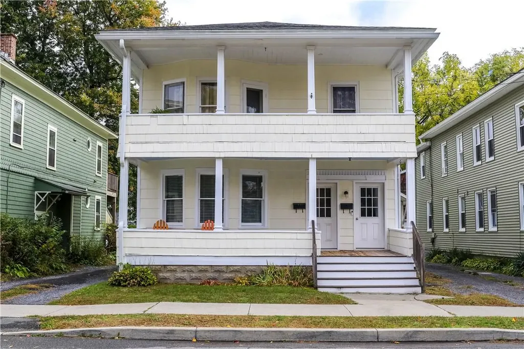 55 Woodbridge Avenue Chatham NY 12037