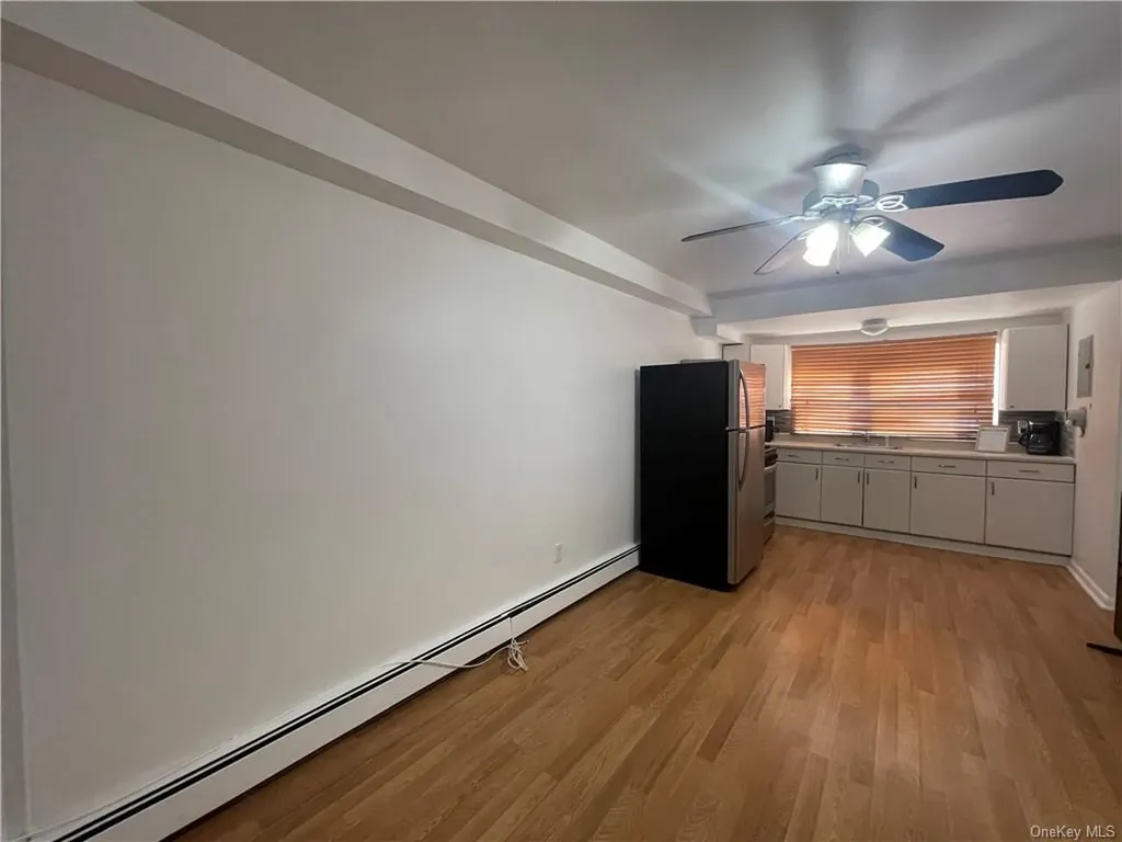2925 Schurz Avenue Bronx NY 10465