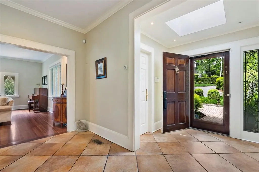 52 Prescott Avenue Bronxville NY 10708