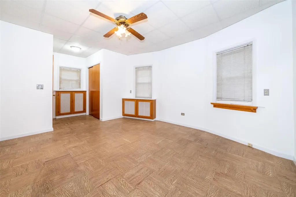 2840 Zulette Avenue Bronx NY 10461